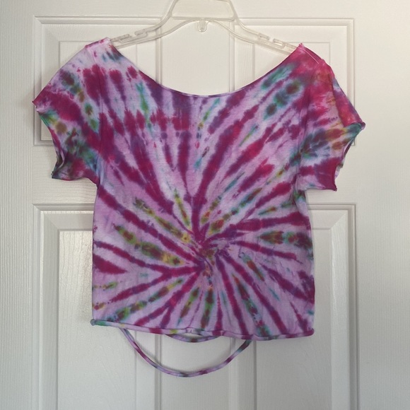 The Drive Clothing One of a Kind Tie Dye Belly Crop - Picture 4 of 4